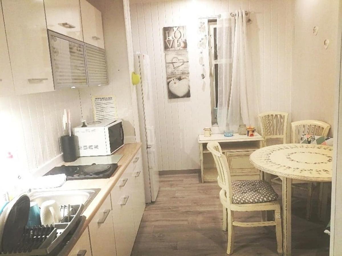 Hostel Ksiezycowyイノブロツワフ エクステリア 写真